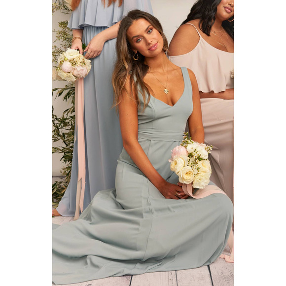 Show Me Your Mumu Jenn Maxi Bridesmaid Dress in Silver Sage S NWT - Picture 1 of 7